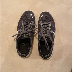 Nike Free Tennis shoes